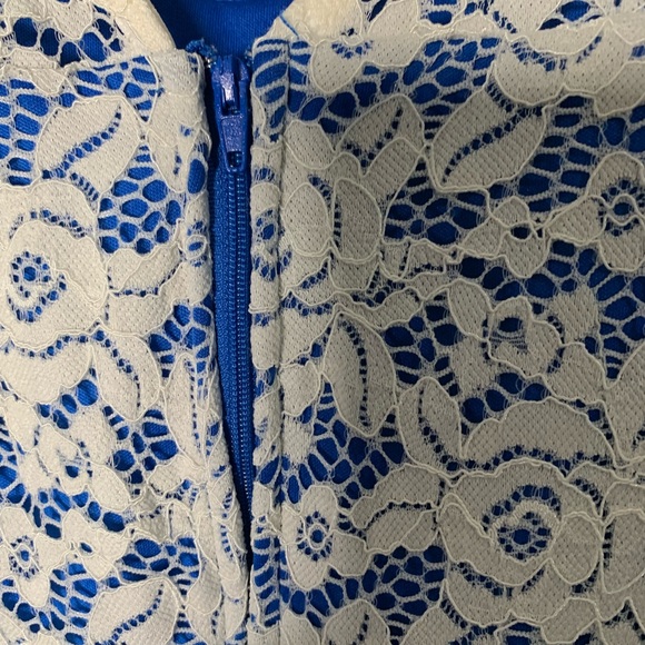 Girls Rare Editions Size 12 in Cream and Royal Blue. - Picture 5 of 7